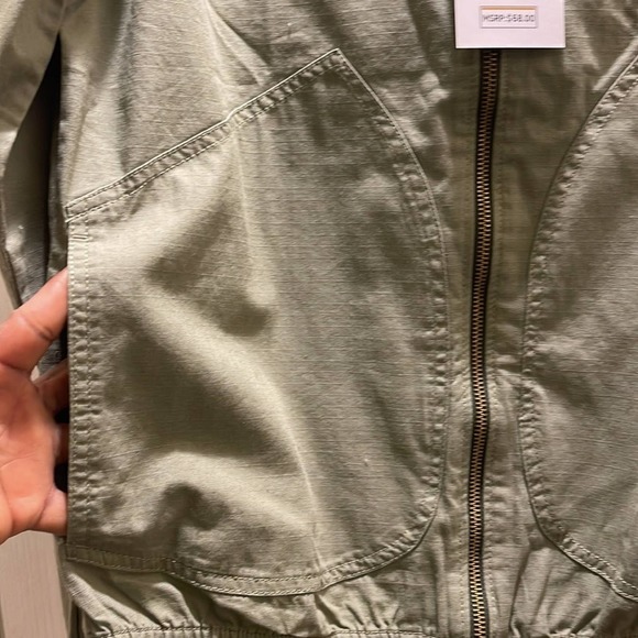 NWT DENIM & FLOWER 🌺 Military Green Long sleeve Jacket/Sweatshirt with Hoodie. - Picture 5 of 12